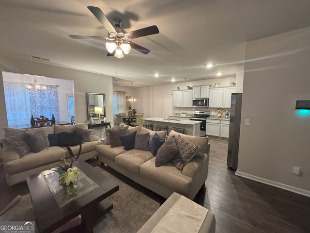 248 Cranapple Lane, Mcdonough, GA 30253