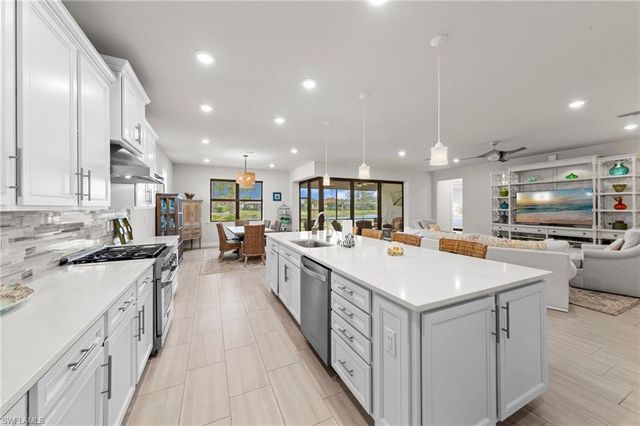 11289 Thurston Chase, Fort Myers, FL 33913