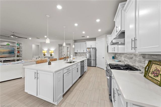 11289 Thurston Chase, Fort Myers, FL 33913