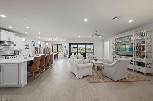 11289 Thurston Chase, Fort Myers, FL 33913