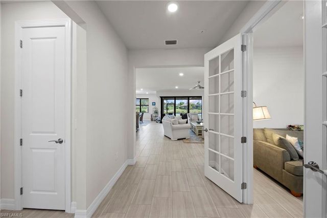 11289 Thurston Chase, Fort Myers, FL 33913