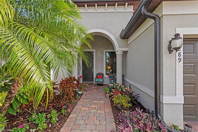 11289 Thurston Chase, Fort Myers, FL 33913