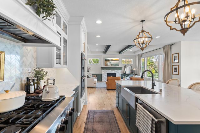 5690 Zanzibar Lane N, Plymouth, MN 55446