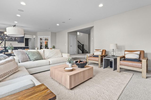 5690 Zanzibar Lane N, Plymouth, MN 55446