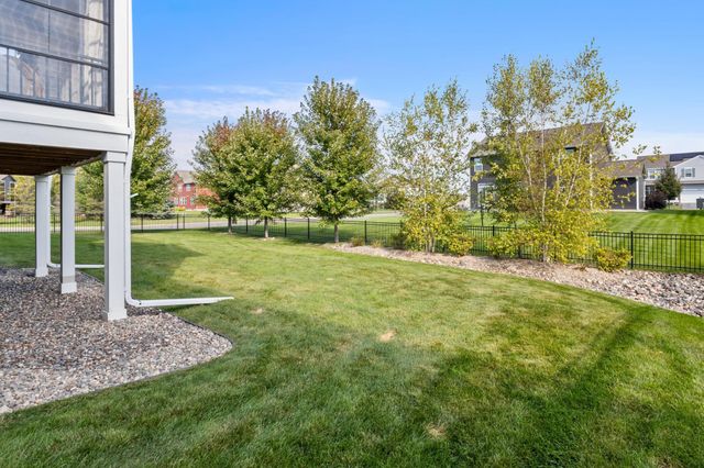 5690 Zanzibar Lane N, Plymouth, MN 55446