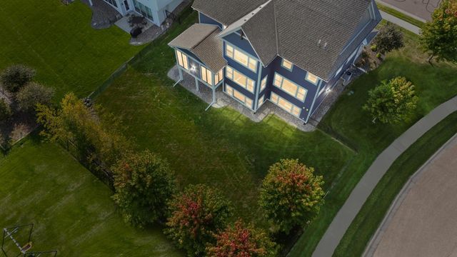 5690 Zanzibar Lane N, Plymouth, MN 55446