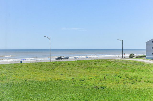 7312 Seawall Boulevard 209, Galveston, TX 77551