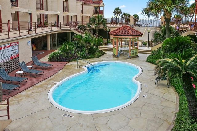 7312 Seawall Boulevard 209, Galveston, TX 77551