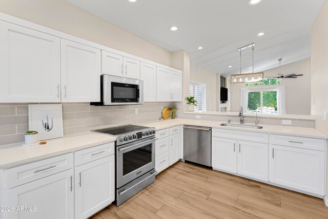 4330 N 32ND Place, Phoenix, AZ 85018