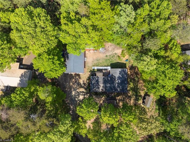 2811 Wagonwheel Road, Reidsville, NC 27320