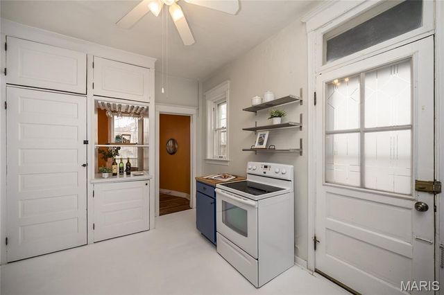 4957 McPherson Avenue 57D, St Louis, MO 63108