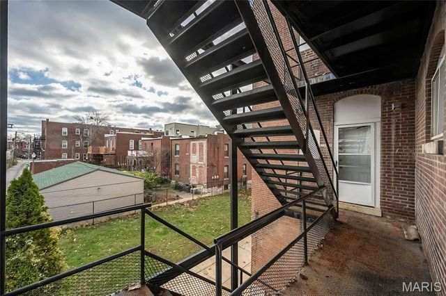 4957 McPherson Avenue 57D, St Louis, MO 63108