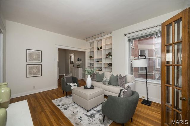 4957 McPherson Avenue 57D, St Louis, MO 63108