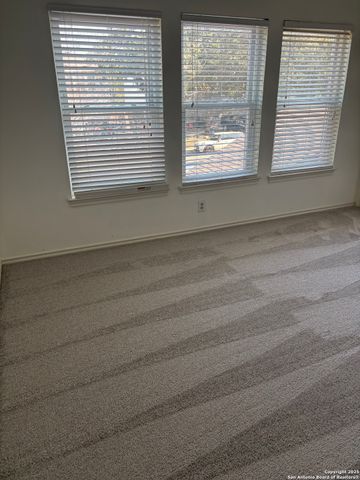 13043 Woller Crk, San Antonio, TX 78249