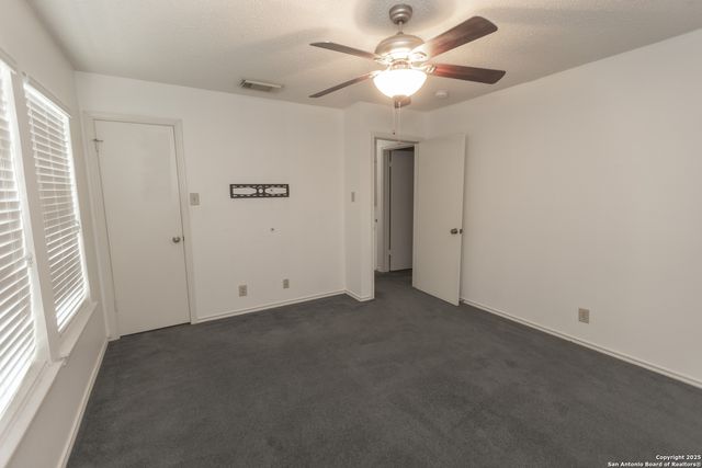 13043 Woller Crk, San Antonio, TX 78249