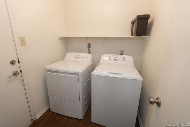 13043 Woller Crk, San Antonio, TX 78249