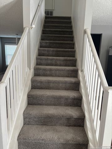 13043 Woller Crk, San Antonio, TX 78249