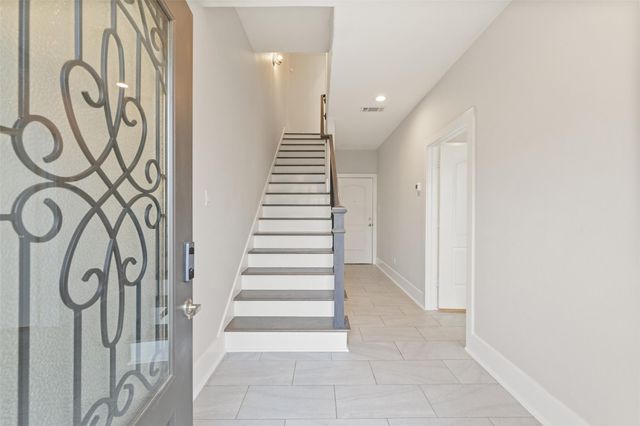 2020 Mcgowen Street 20, Houston, TX 77004