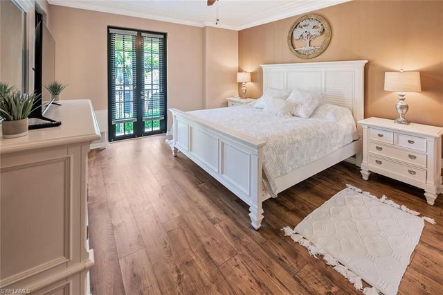 8949 Malibu ST # 304, Naples, FL 34113