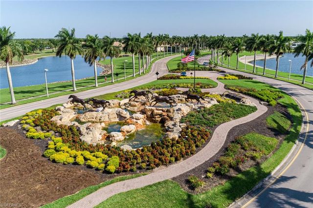 8949 Malibu ST # 304, Naples, FL 34113