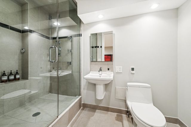 680 N LAKE SHORE Drive 1407, Chicago, IL 60611