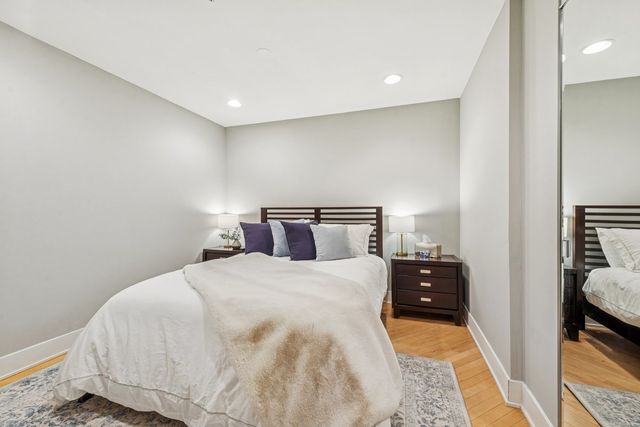 680 N LAKE SHORE Drive 1407, Chicago, IL 60611