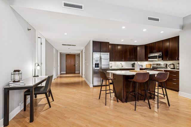 680 N LAKE SHORE Drive 1407, Chicago, IL 60611