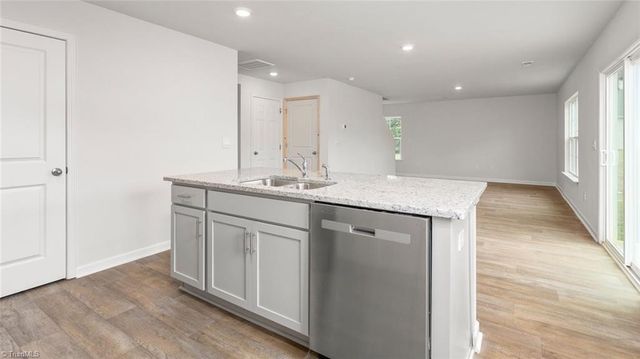 534 Quail Haven Lane, Winston-salem, NC 27107