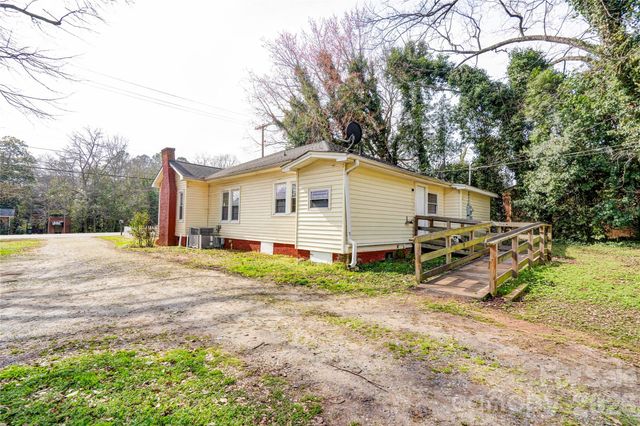 1467 E Marion Street, Shelby, NC 28150