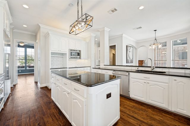 1561 WINDING CREEK Road, Prosper, TX 75078