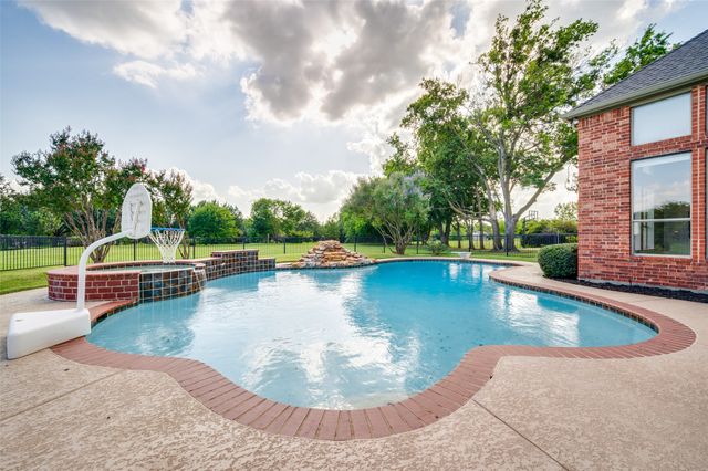 1561 WINDING CREEK Road, Prosper, TX 75078