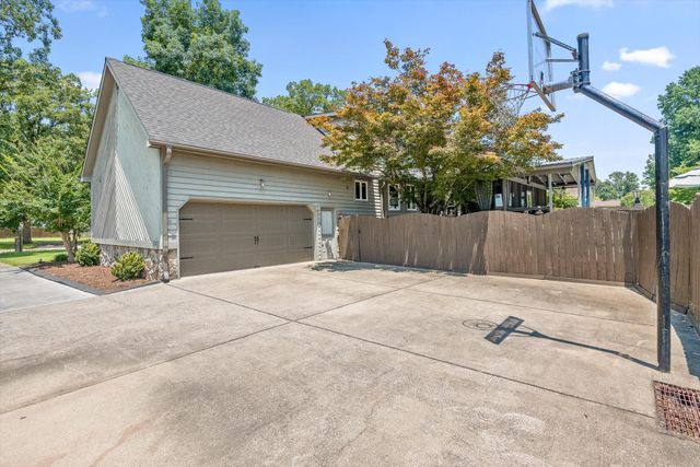 308 Masters Road, Hixson, TN 37343