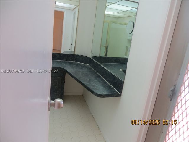 8570 Sunset Strip 8570, Sunrise, FL 33322