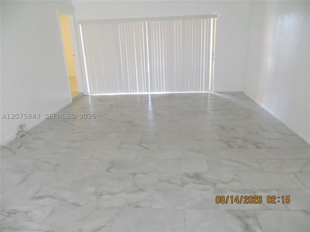 8570 Sunset Strip 8570, Sunrise, FL 33322