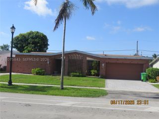 8570 Sunset Strip 8570, Sunrise, FL 33322