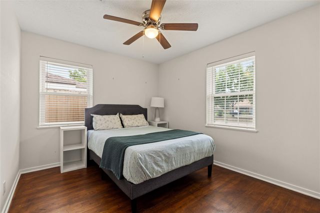 4414 W 43rd Street, Houston, TX 77092