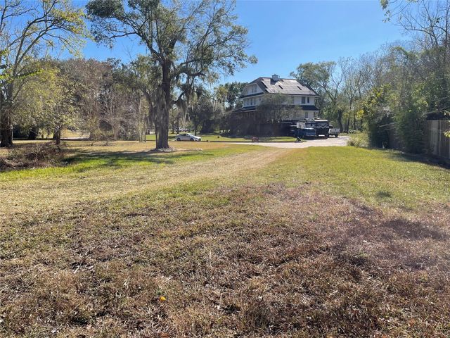 0 Creekview Ct Drive, Friendswood, TX 77546