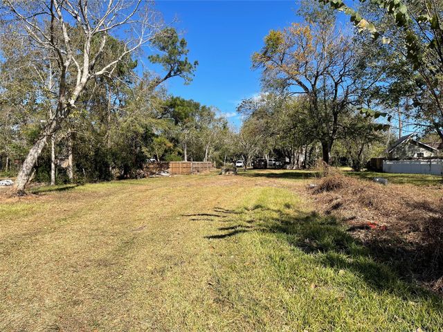 0 Creekview Ct Drive, Friendswood, TX 77546