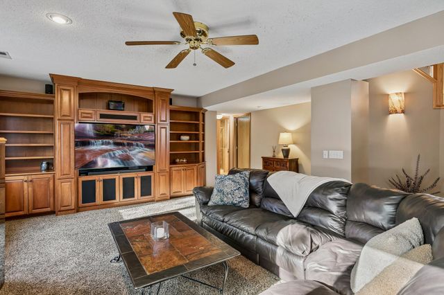 19625 Ireland Way, Lakeville, MN 55044