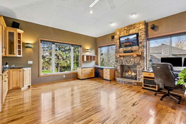 19625 Ireland Way, Lakeville, MN 55044