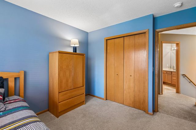 19625 Ireland Way, Lakeville, MN 55044
