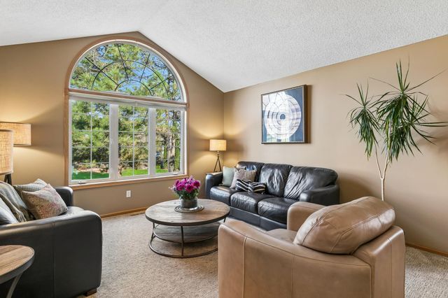 19625 Ireland Way, Lakeville, MN 55044