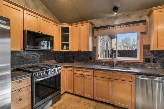 19625 Ireland Way, Lakeville, MN 55044