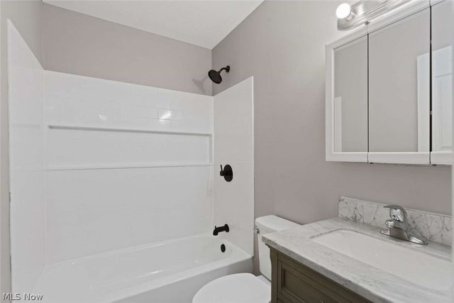 3917 Seneca Avenue, Lorain, OH 44055
