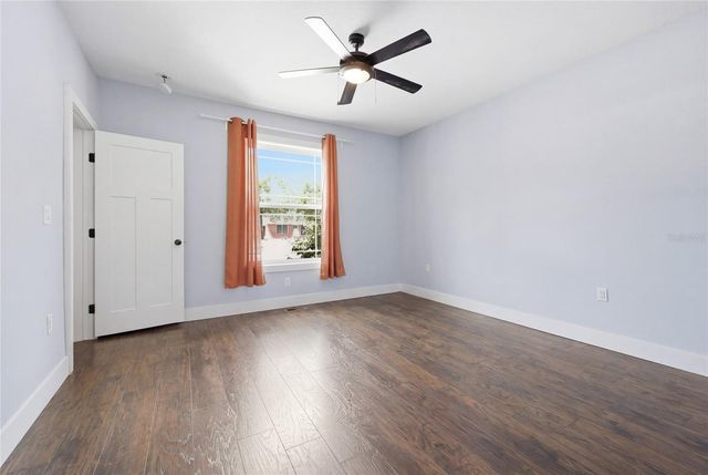 403 NE 9 STREET, Gainesville, FL 32601