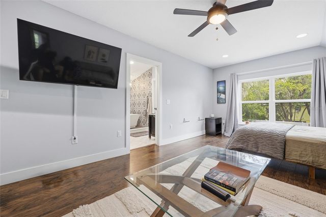 403 NE 9 STREET, Gainesville, FL 32601