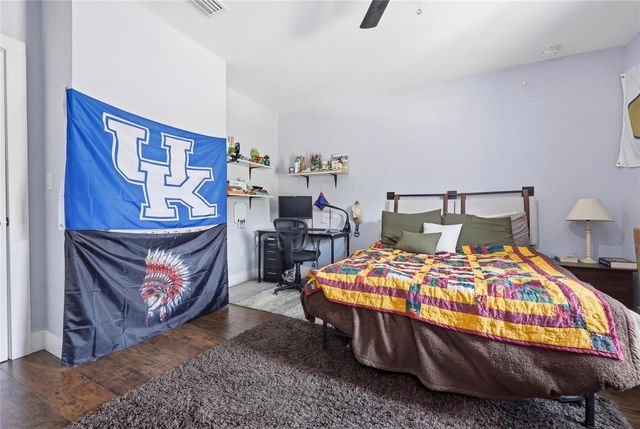 403 NE 9 STREET, Gainesville, FL 32601