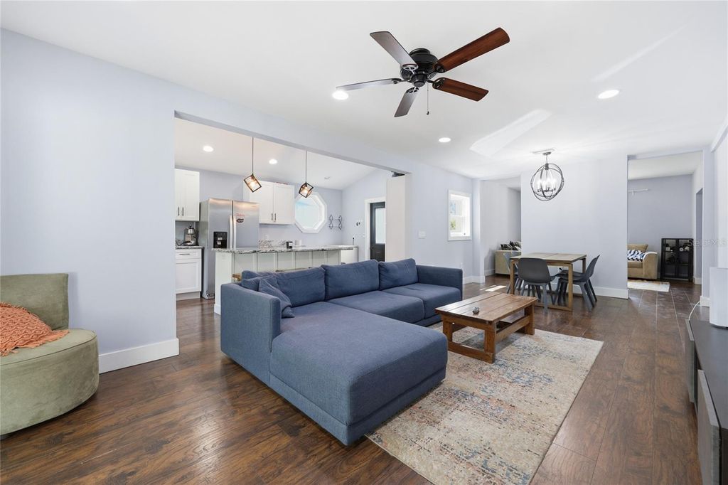 Image 11 of property listing at 403 NE 9 STREET, Gainesville, FL 32601