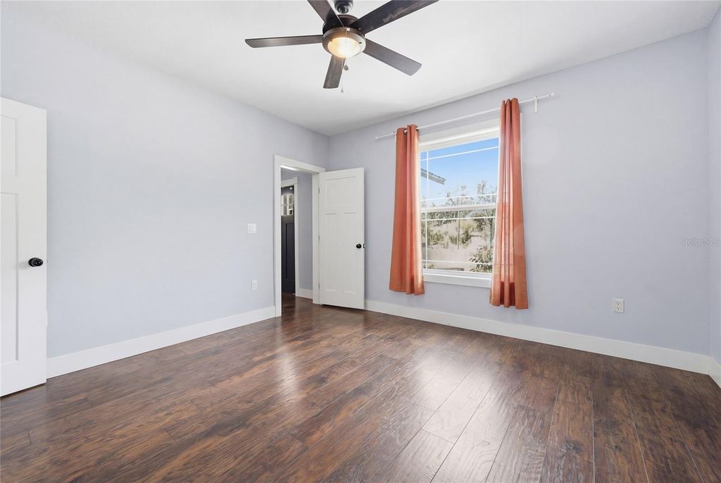 Image 25 of property listing at 403 NE 9 STREET, Gainesville, FL 32601