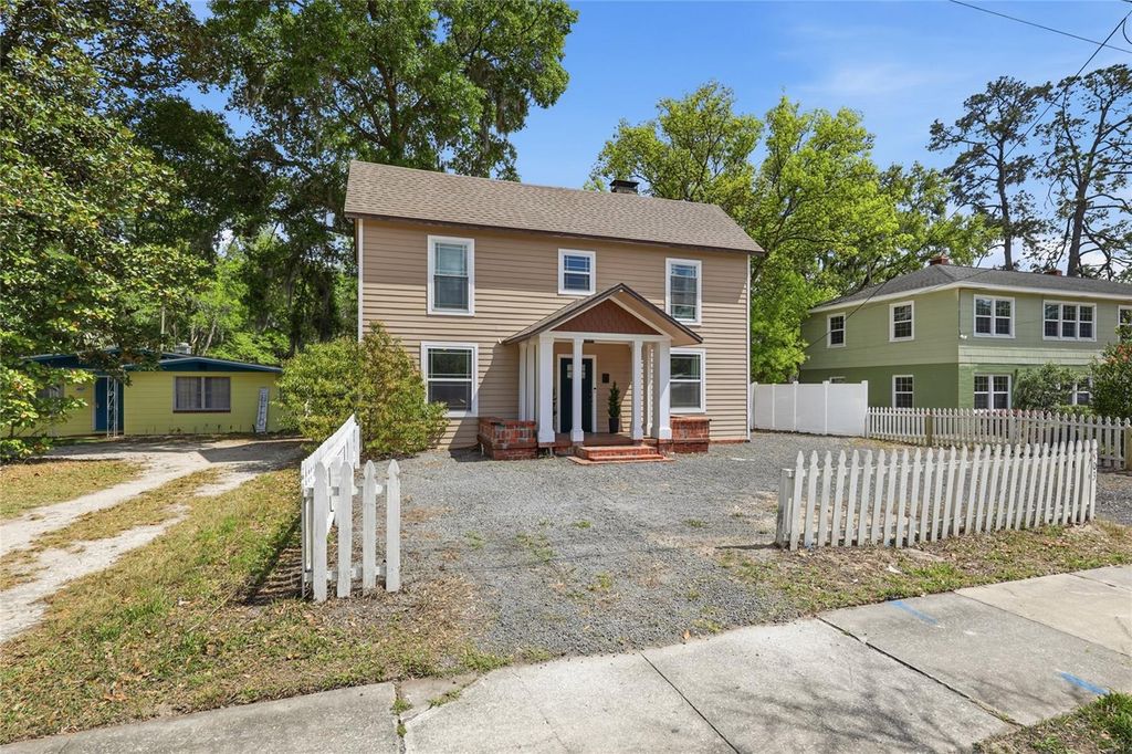 Image 62 of property listing at 403 NE 9 STREET, Gainesville, FL 32601